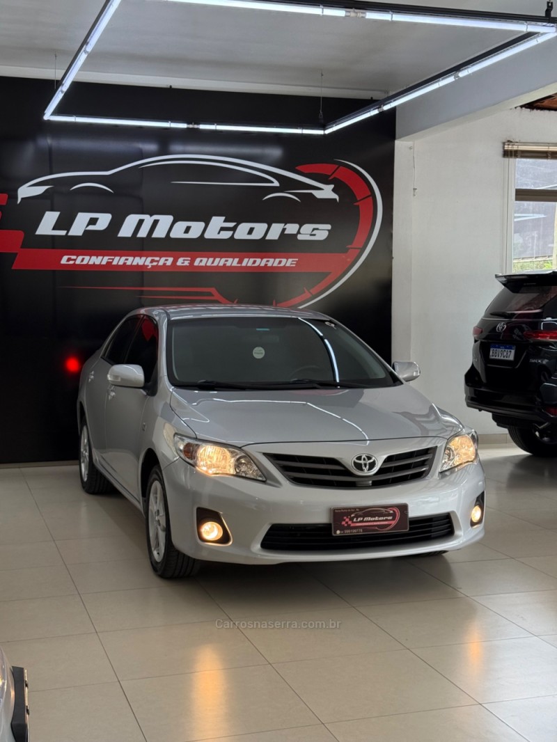 COROLLA 2.0 XEI 16V FLEX 4P AUTOMÁTICO - 2014 - FARROUPILHA