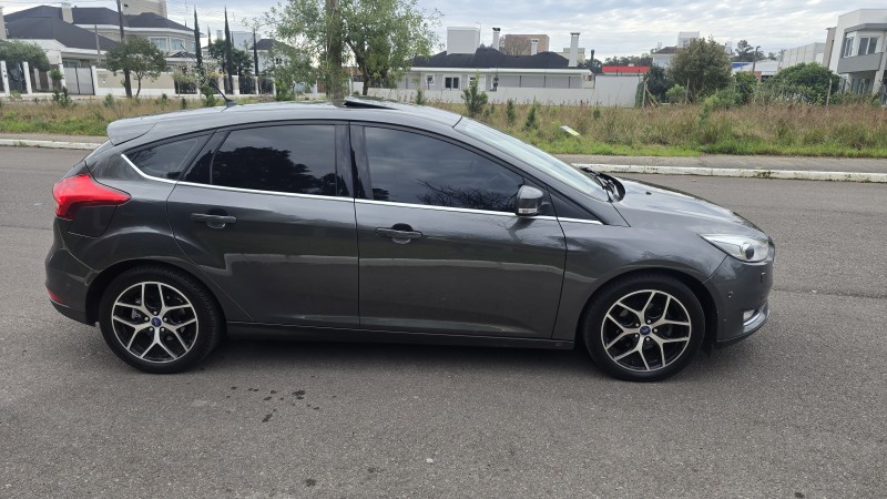 FOCUS 2.0 TITANIUM PLUS 16V FLEX 4P AUTOMÁTICO - 2016 - BENTO GONçALVES
