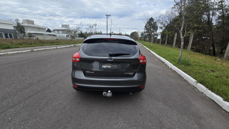 FOCUS 2.0 TITANIUM PLUS 16V FLEX 4P AUTOMÁTICO - 2016 - BENTO GONçALVES