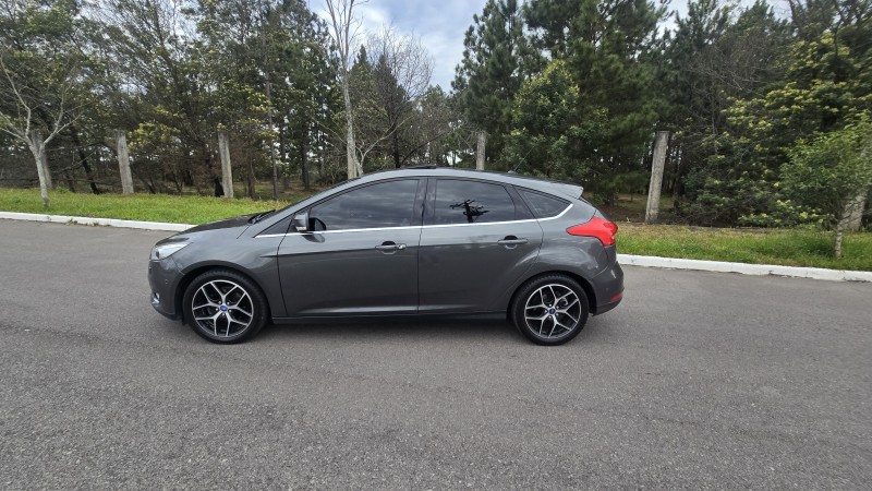 FOCUS 2.0 TITANIUM PLUS 16V FLEX 4P AUTOMÁTICO - 2016 - BENTO GONçALVES