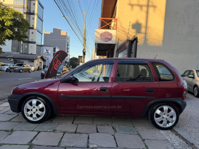 CORSA 1.6 MPFI GL 8V GASOLINA 4P MANUAL - 1996 - CAXIAS DO SUL