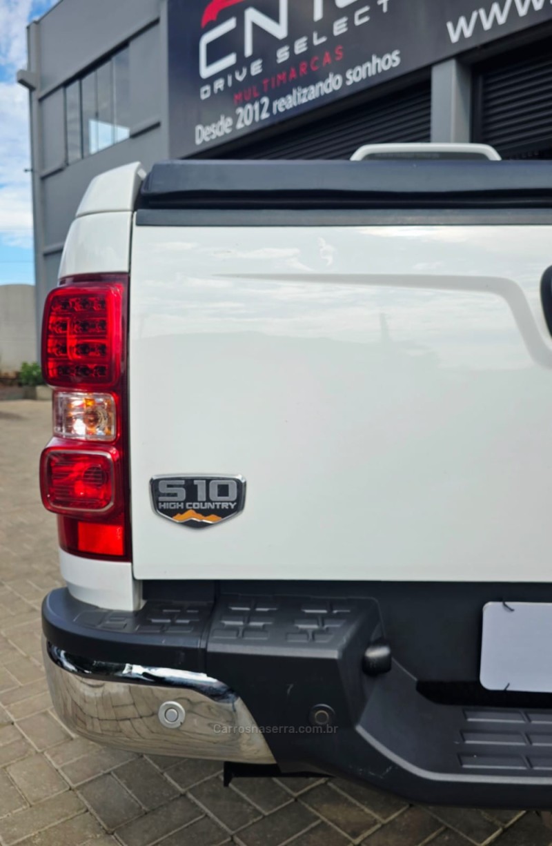 S10 2.8 HIGH COUNTRY 4X4 CD 16V TURBO DIESEL 4P AUTOMÁTICO - 2019 - LAJEADO