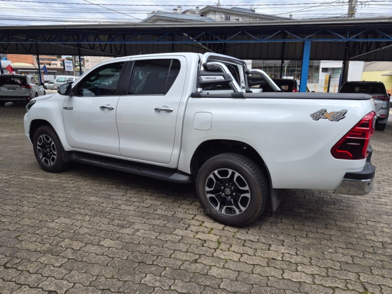 HILUX 2.8 SRX 4X4 CD 16V DIESEL 4P AUTOMÁTICO - 2024 - CAXIAS DO SUL