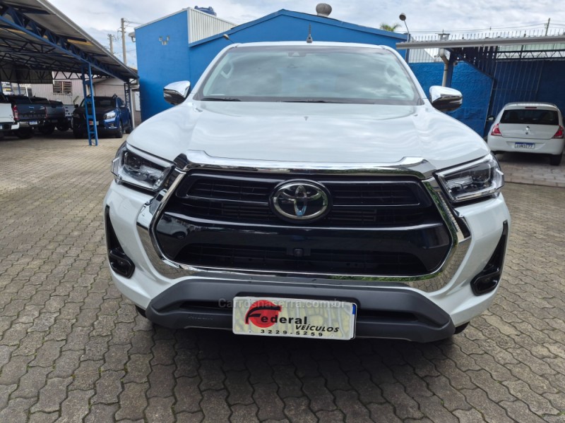 HILUX 2.8 SRX 4X4 CD 16V DIESEL 4P AUTOMÁTICO - 2024 - CAXIAS DO SUL