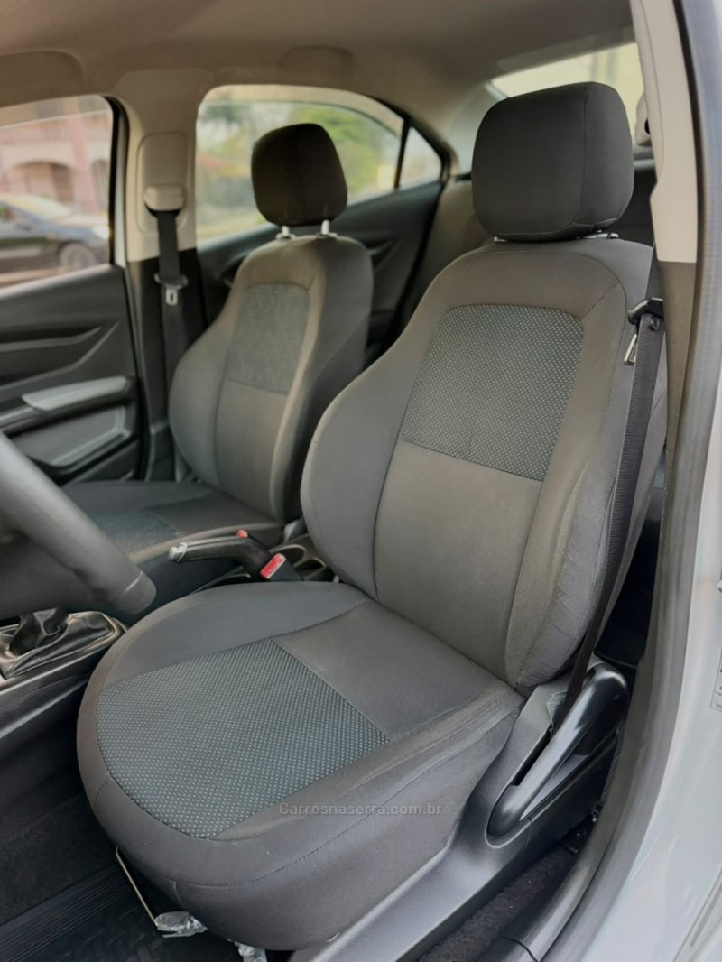 PRISMA 1.0 MPFI VHCE JOY 8V FLEX 4P MANUAL - 2018 - VENâNCIO AIRES