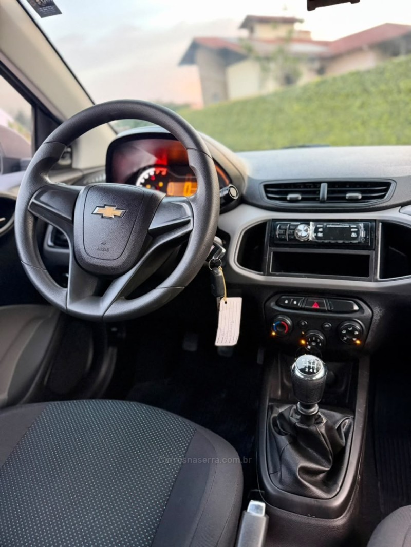 PRISMA 1.0 MPFI VHCE JOY 8V FLEX 4P MANUAL - 2018 - VENâNCIO AIRES