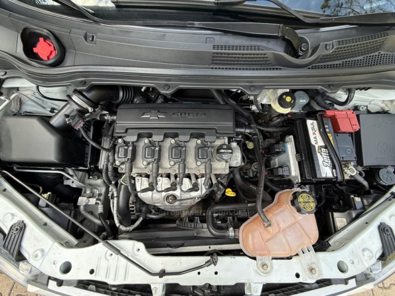 PRISMA 1.4 MPFI LT 8V FLEX 4P MANUAL - 2017 - IVOTI