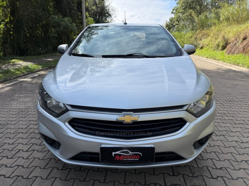 PRISMA 1.4 MPFI LT 8V FLEX 4P MANUAL - 2017 - IVOTI