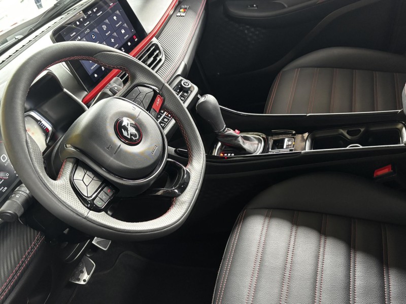 FASTBACK 1.3 ABARTH 270 TURBO FLEX 4P AUTOMÁTICO - 2024 - FARROUPILHA
