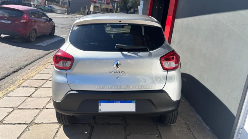 KWID 1.0 12V SCE FLEX INTENSE MANUAL - 2022 - CAXIAS DO SUL