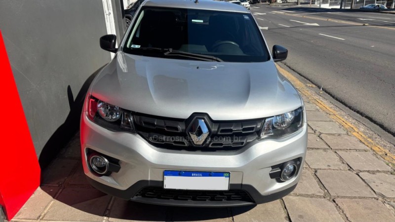 kwid 1.0 12v sce flex intense manual 2022 caxias do sul