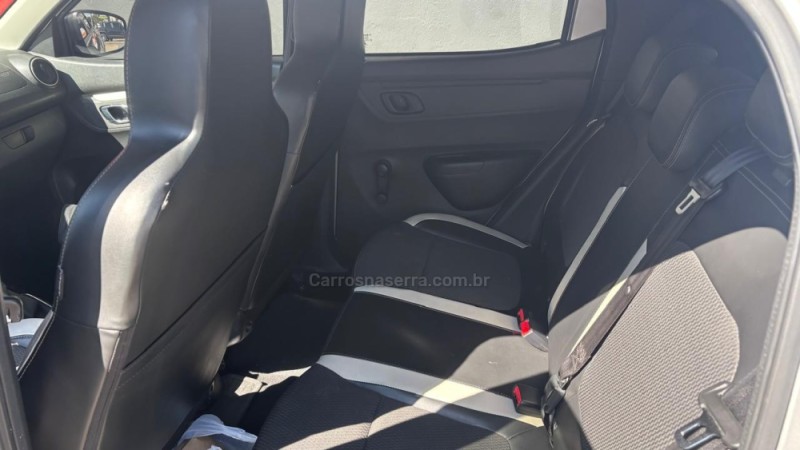 KWID 1.0 12V SCE FLEX INTENSE MANUAL - 2022 - CAXIAS DO SUL