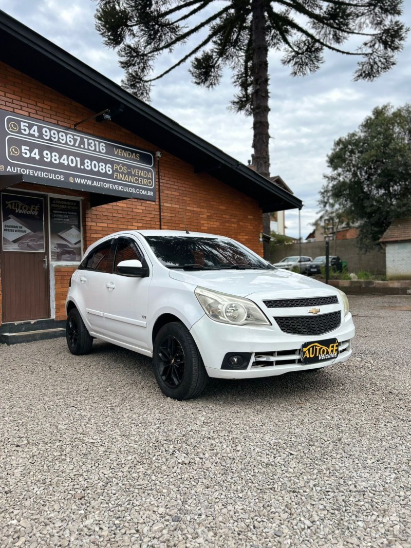 AGILE 1.4 MPFI LTZ 8V FLEX 4P MANUAL - 2010 - CANELA