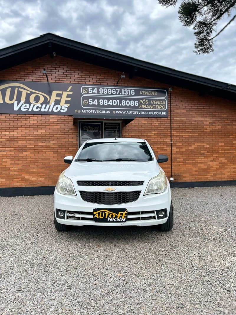AGILE 1.4 MPFI LTZ 8V FLEX 4P MANUAL - 2010 - CANELA