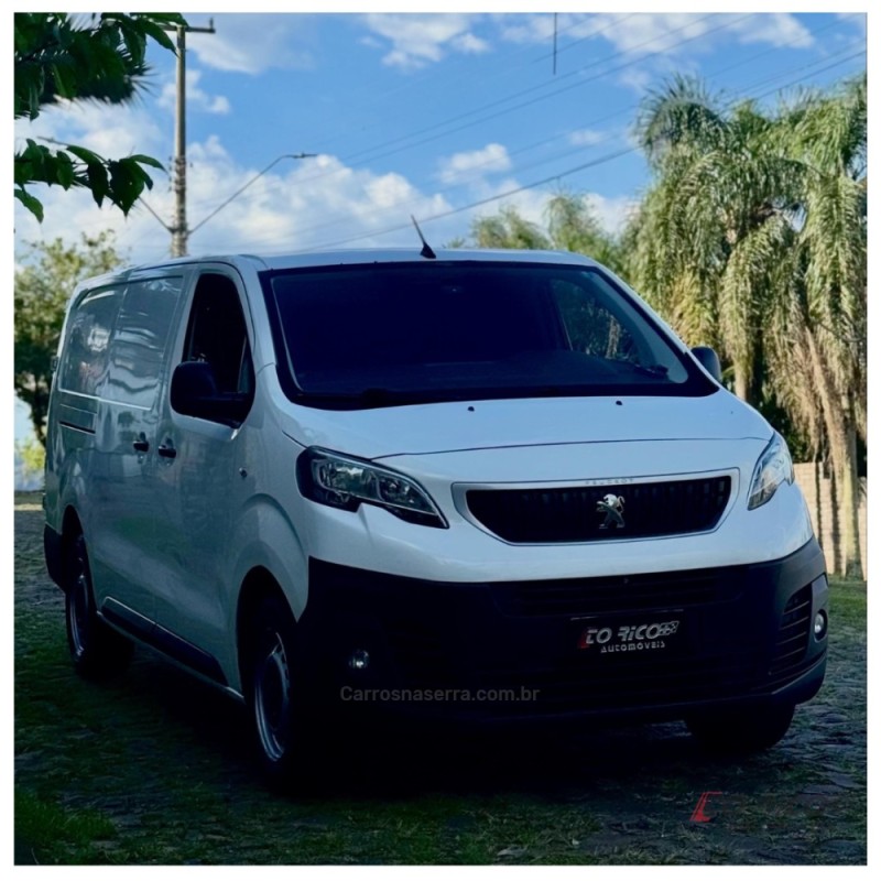 EXPERT 1.6 BLUEHDI DIESEL BUSINESS PACK MANUAL - 2021 - CAMPO BOM