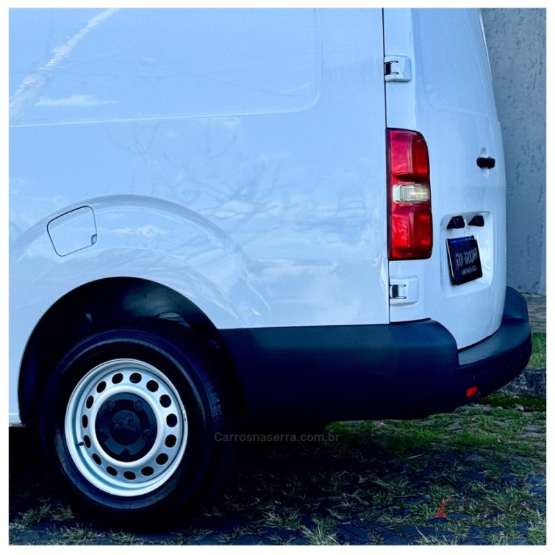 EXPERT 1.6 BLUEHDI DIESEL BUSINESS PACK MANUAL - 2021 - CAMPO BOM