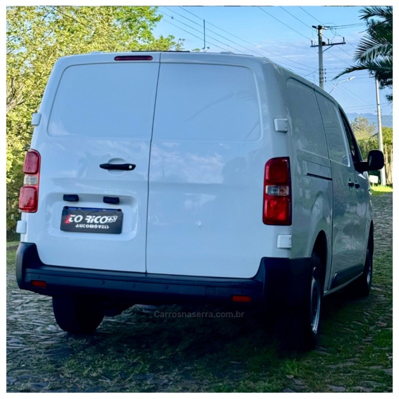 EXPERT 1.6 BLUEHDI DIESEL BUSINESS PACK MANUAL - 2021 - CAMPO BOM