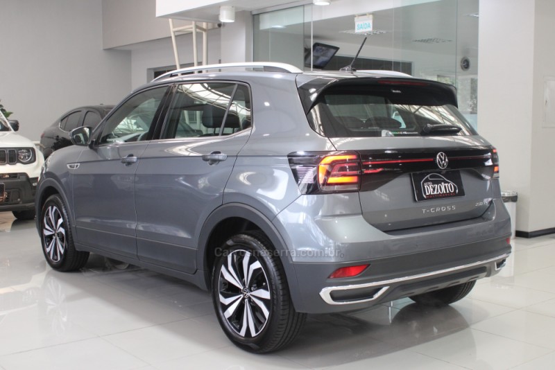 T-CROSS 1.4 HIGHLINE TSI 16V FLEX 4P AUTOMÁTICO - 2024 - CAXIAS DO SUL
