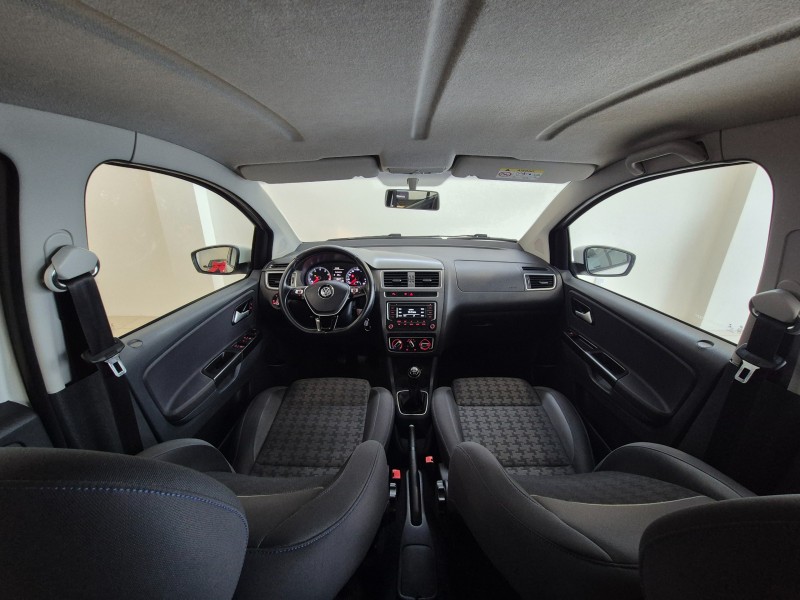 FOX 1.0 MPI COMFORTLINE 12V FLEX 4P MANUAL - 2017 - BENTO GONçALVES