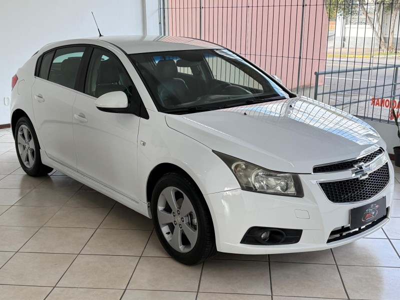 CRUZE 1.8 LT SPORT6 16V FLEX 4P AUTOMÁTICO - 2014 - BENTO GONçALVES