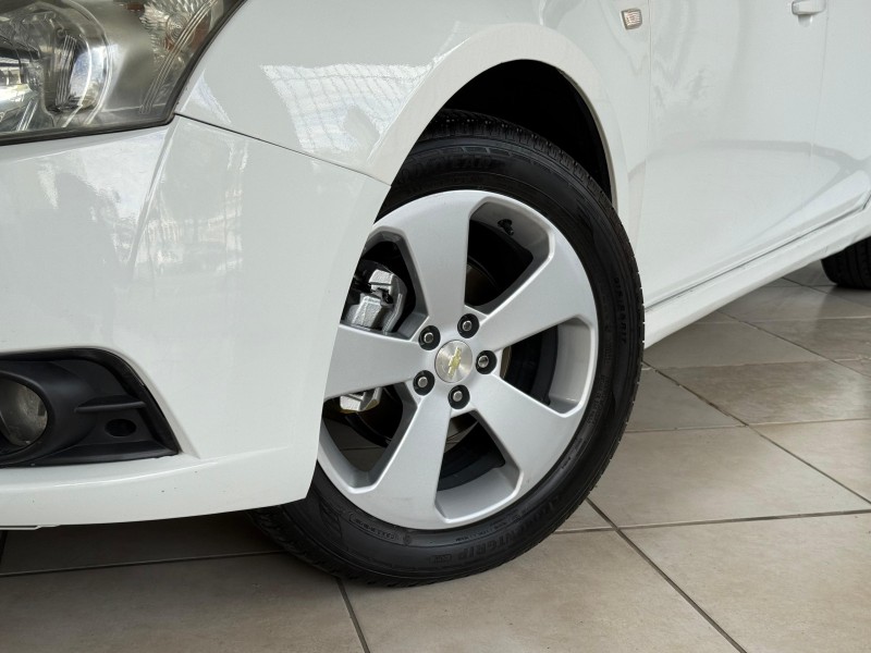CRUZE 1.8 LT SPORT6 16V FLEX 4P AUTOMÁTICO - 2014 - BENTO GONçALVES