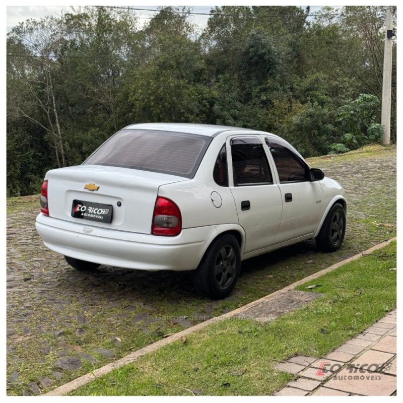 CLASSIC 1.0 MPFI LIFE 8V GASOLINA 4P MANUAL - 2006 - CAMPO BOM