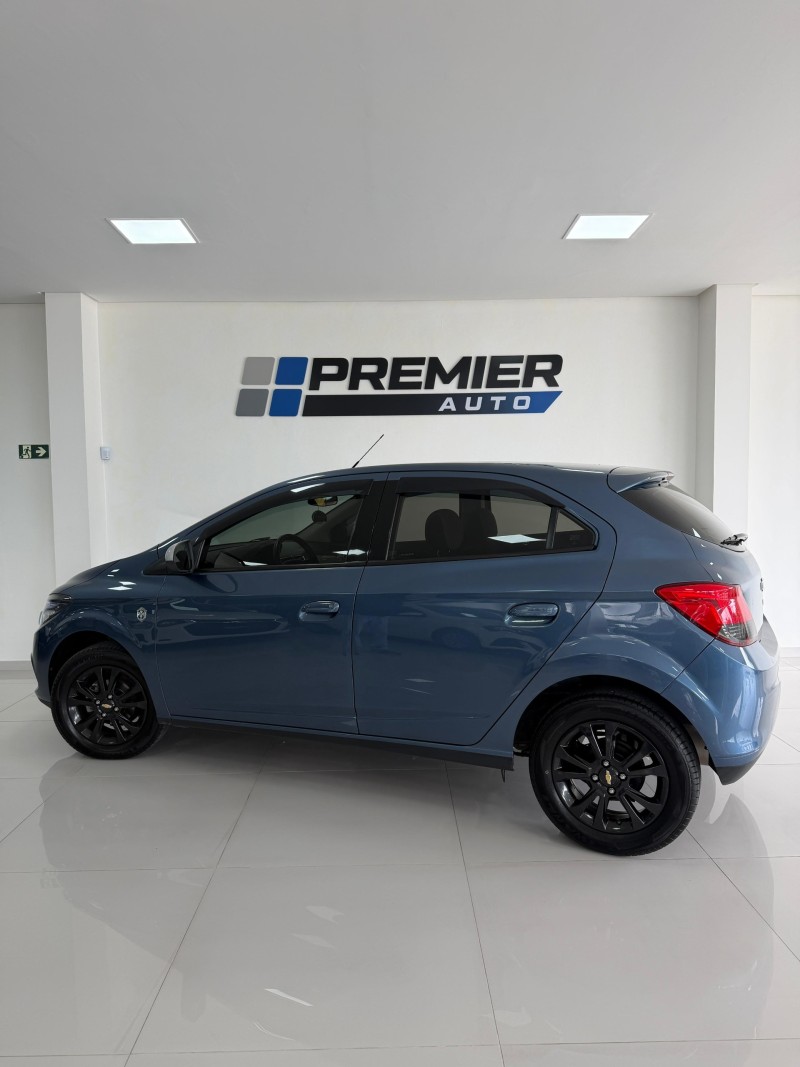 ONIX 1.0 MPFI SELEÇÃO 8V FLEX 4P MANUAL - 2015 - CAXIAS DO SUL
