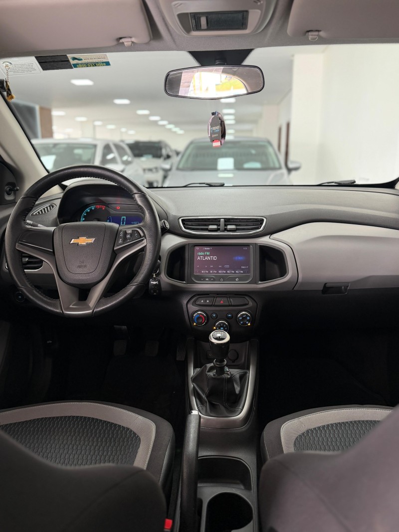 ONIX 1.0 MPFI SELEÇÃO 8V FLEX 4P MANUAL - 2015 - CAXIAS DO SUL