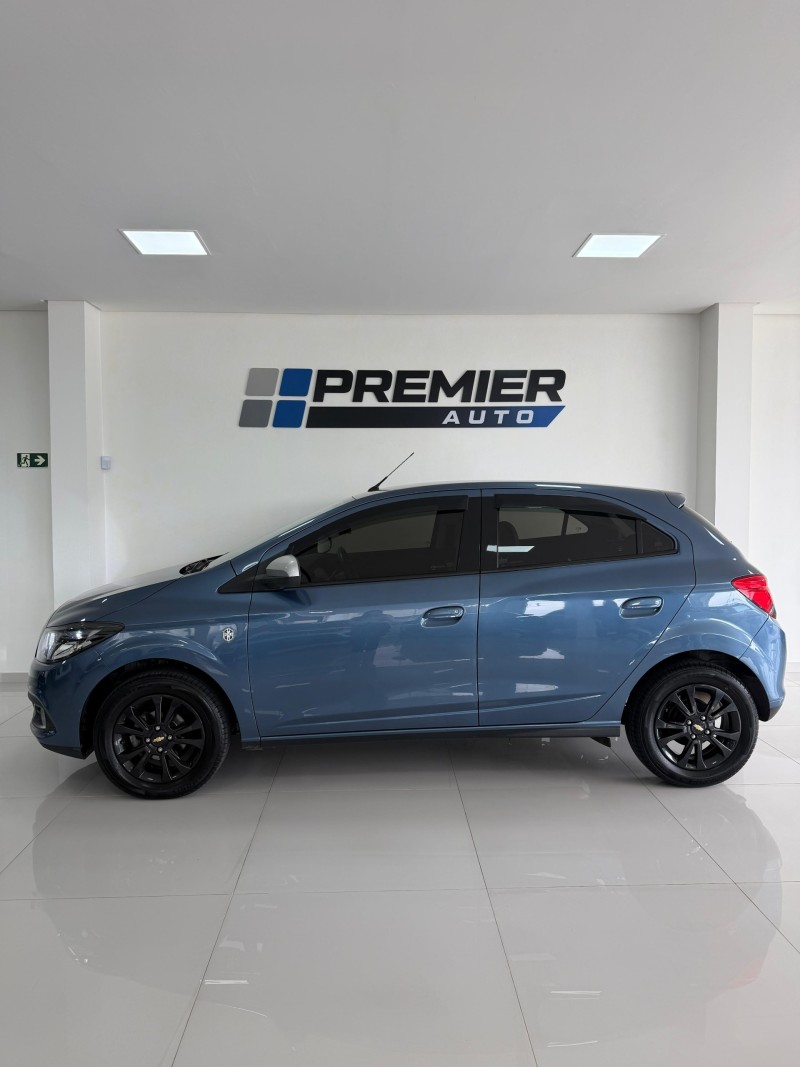ONIX 1.0 MPFI SELEÇÃO 8V FLEX 4P MANUAL - 2015 - CAXIAS DO SUL