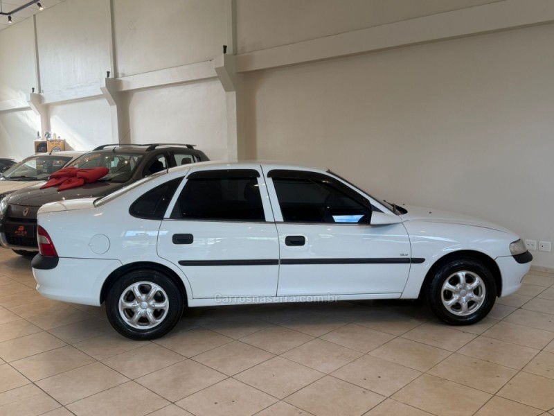 VECTRA 2.0 MPFI GLS 8V GASOLINA 4P MANUAL - 1997 - CAXIAS DO SUL