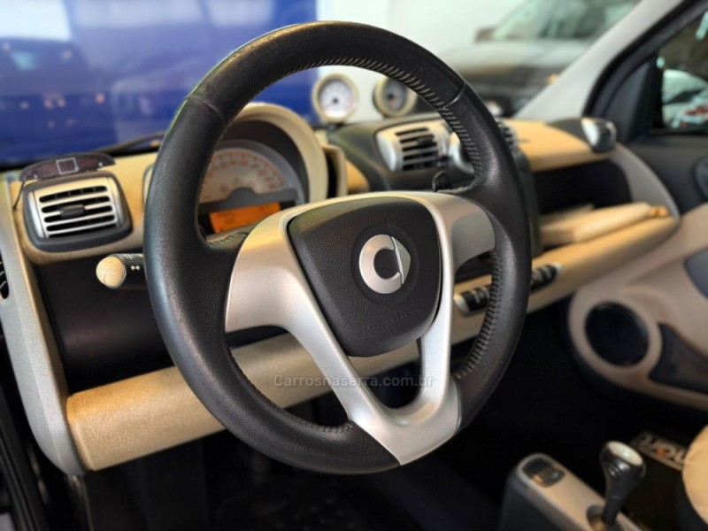 FORTWO 1.0 COUPE 3 CILINDROS TURBO GASOLINA 2P AUTOMÁTICO - 2009 - SãO LEOPOLDO