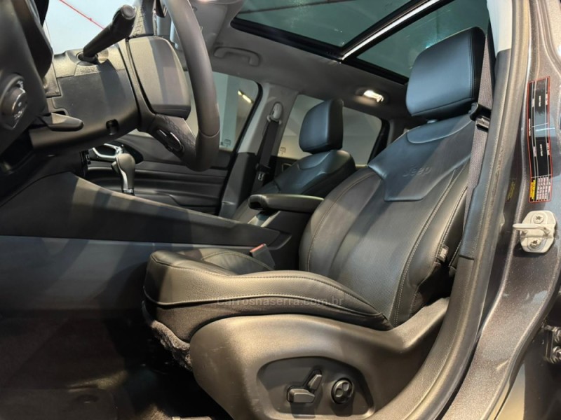 COMPASS 1.3 LIMITED T270 16V TURBO FLEX 4P AUTOMÁTICO - 2023 - CAXIAS DO SUL