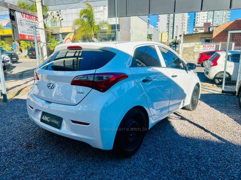 HB20 1.0 COMFORT 12V FLEX 4P MANUAL - 2013 - CAXIAS DO SUL