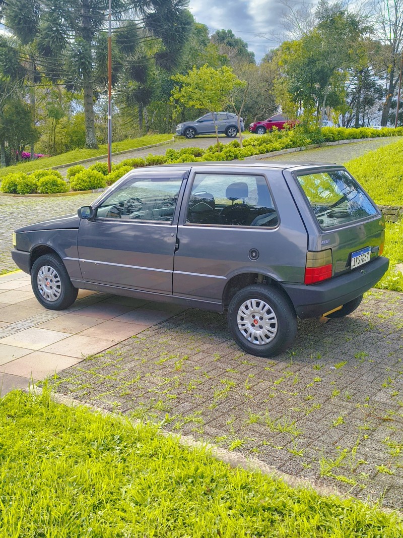 UNO 1.0 MPI MILLE FIRE 8V FLEX 2P MANUAL - 2003 - FARROUPILHA