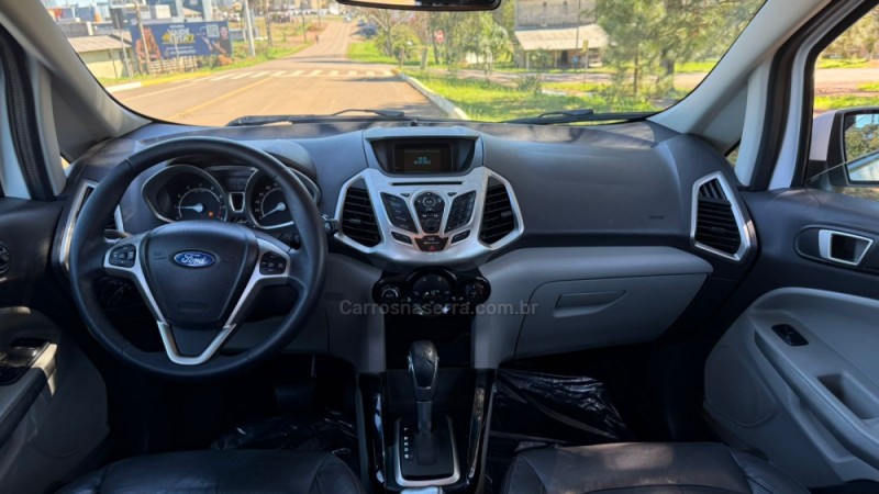 ECOSPORT 2.0 TITANIUM 16V FLEX 4P MANUAL - 2014 - VACARIA