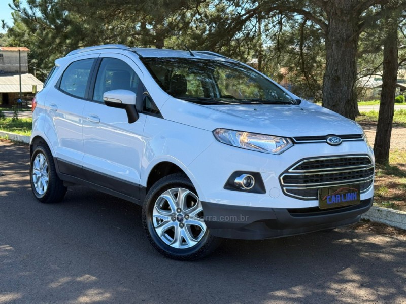 ECOSPORT 2.0 TITANIUM 16V FLEX 4P MANUAL - 2014 - VACARIA