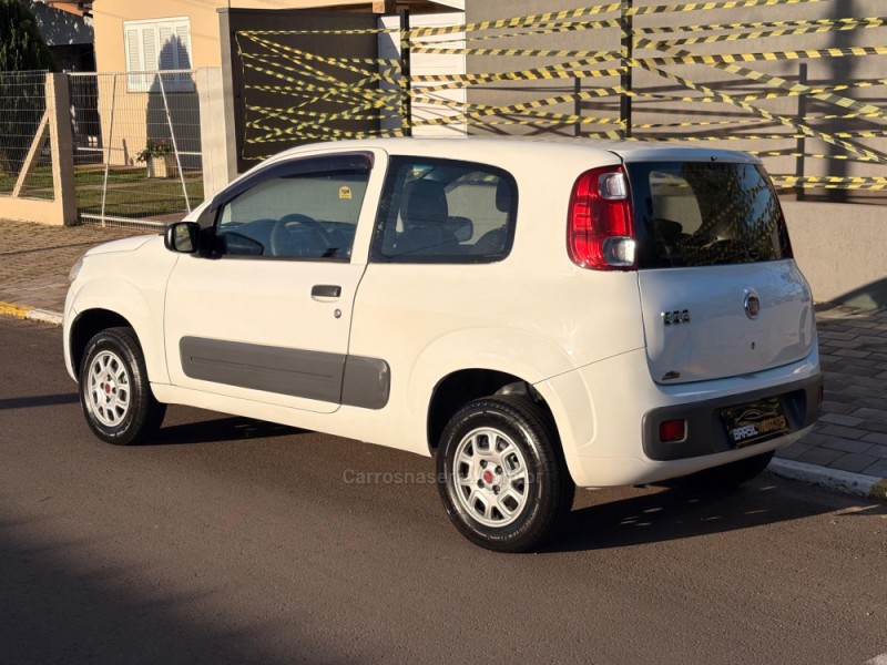 UNO 1.0 EVO VIVACE 8V FLEX 2P MANUAL - 2013 - ESTâNCIA VELHA