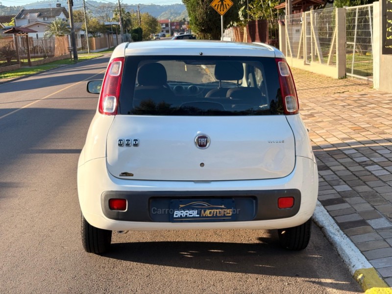 UNO 1.0 EVO VIVACE 8V FLEX 2P MANUAL - 2013 - ESTâNCIA VELHA