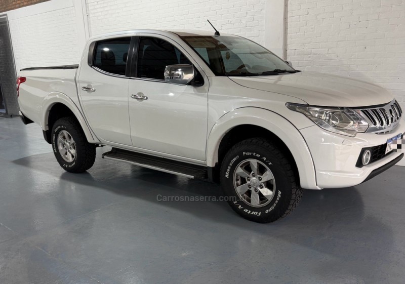 l200 triton 2.4 hpe s sport 4x4 cd 16v diesel 4p automatico 2018 caxias do sul