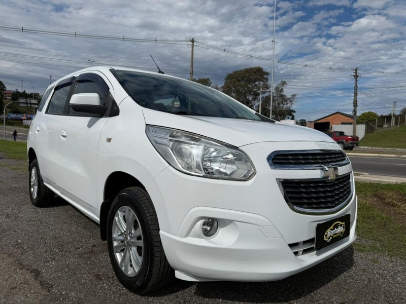 SPIN 1.8 LT 8V FLEX 4P MANUAL - 2014 - FARROUPILHA