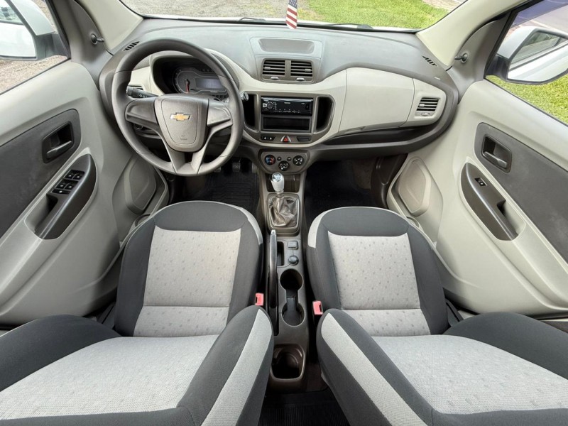 SPIN 1.8 LT 8V FLEX 4P MANUAL - 2014 - FARROUPILHA