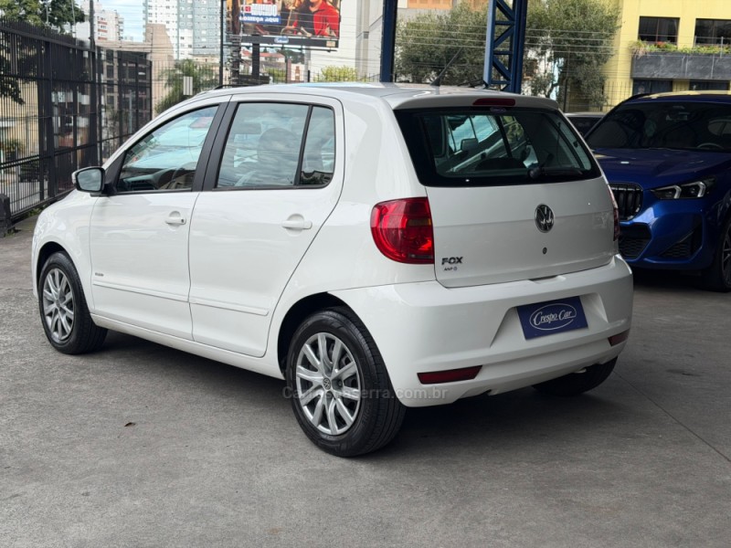 FOX 1.0 MI 8V FLEX 4P MANUAL - 2013 - CAXIAS DO SUL
