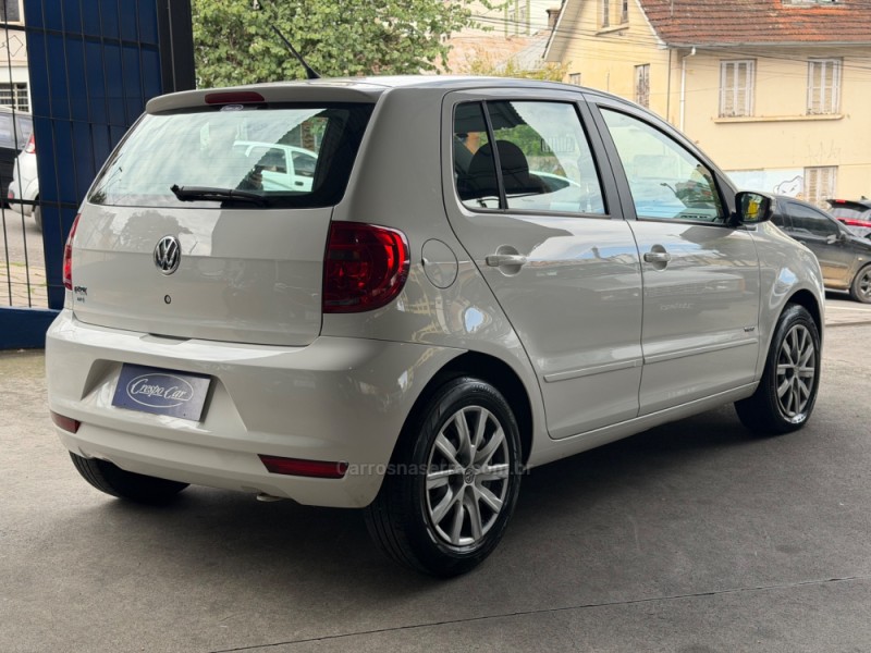 FOX 1.0 MI 8V FLEX 4P MANUAL - 2013 - CAXIAS DO SUL