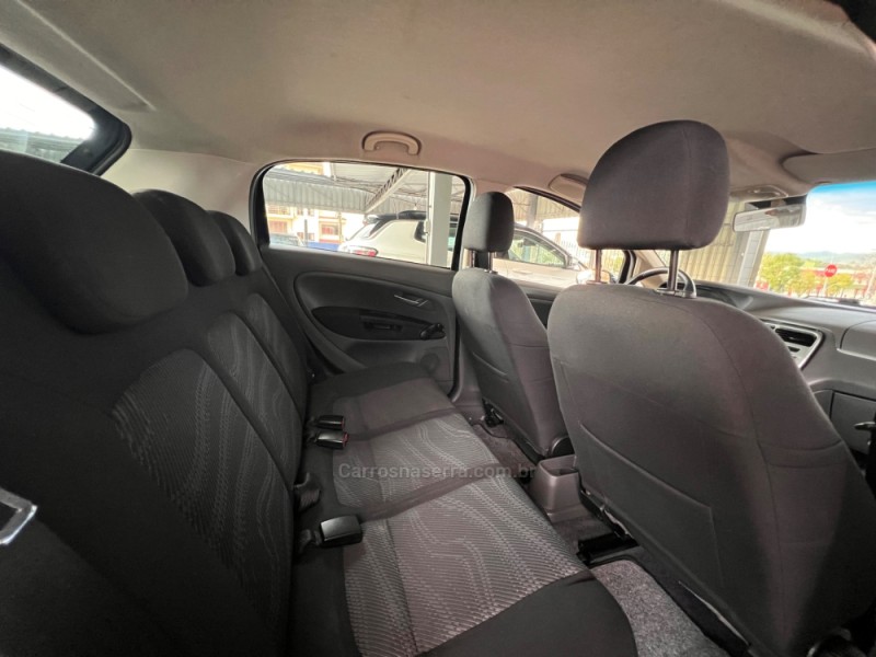 PUNTO 1.4 ELX 8V FLEX 4P MANUAL - 2008 - BOM PRINCíPIO