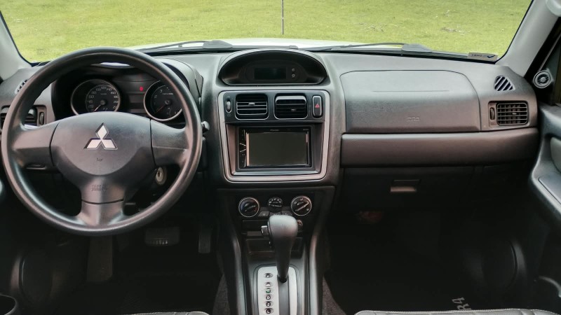 PAJERO TR4 2.0 4X2 16V 140CV FLEX 4P MANUAL - 2013 - FARROUPILHA