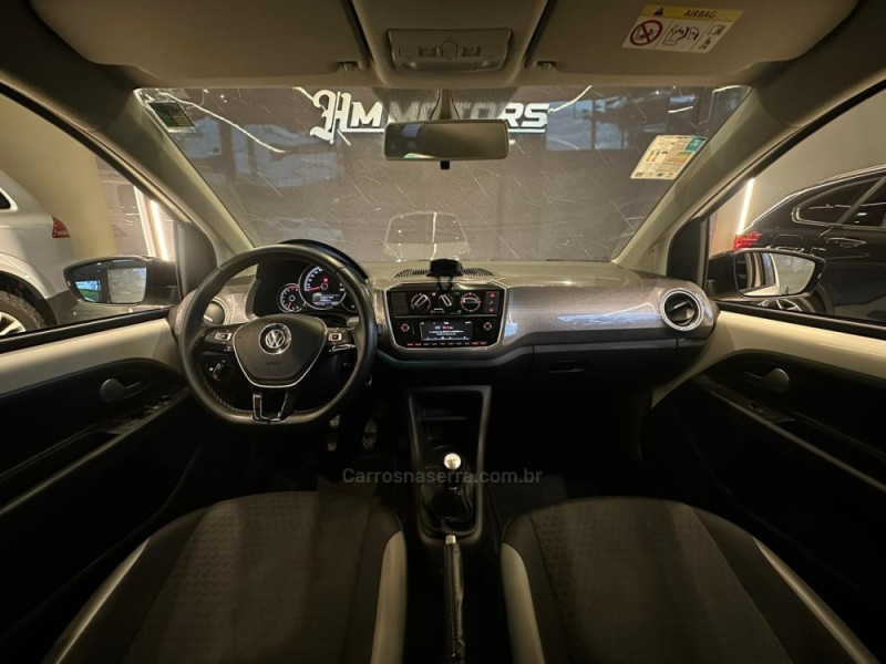 UP 1.0 TSI CROSS 12V FLEX 4P MANUAL - 2018 - CAXIAS DO SUL