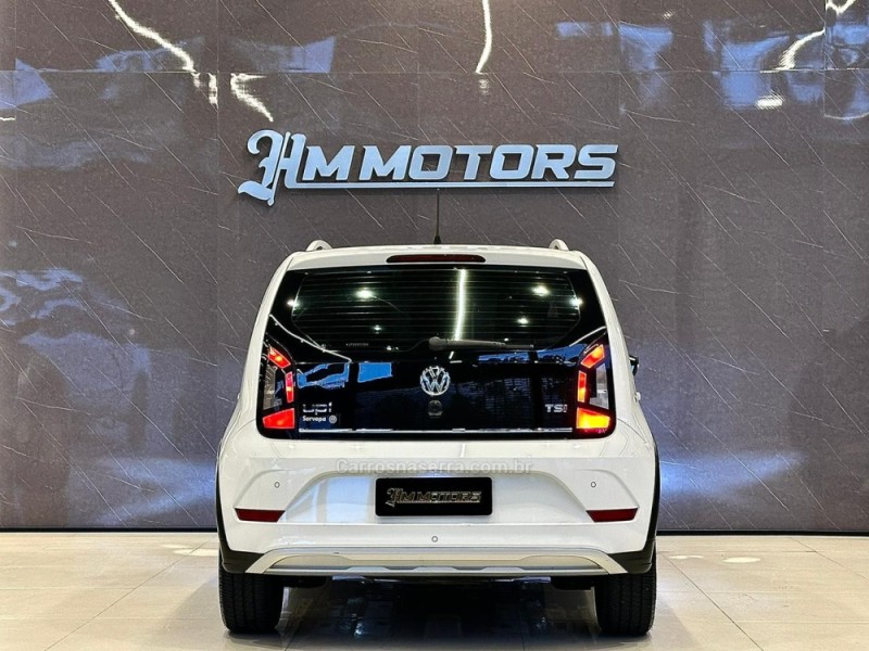 UP 1.0 TSI CROSS 12V FLEX 4P MANUAL - 2018 - CAXIAS DO SUL