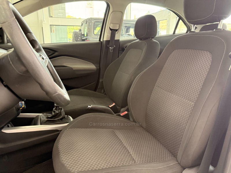 ONIX 1.0 LT 8V FLEX 4P MANUAL - 2018 - BENTO GONçALVES