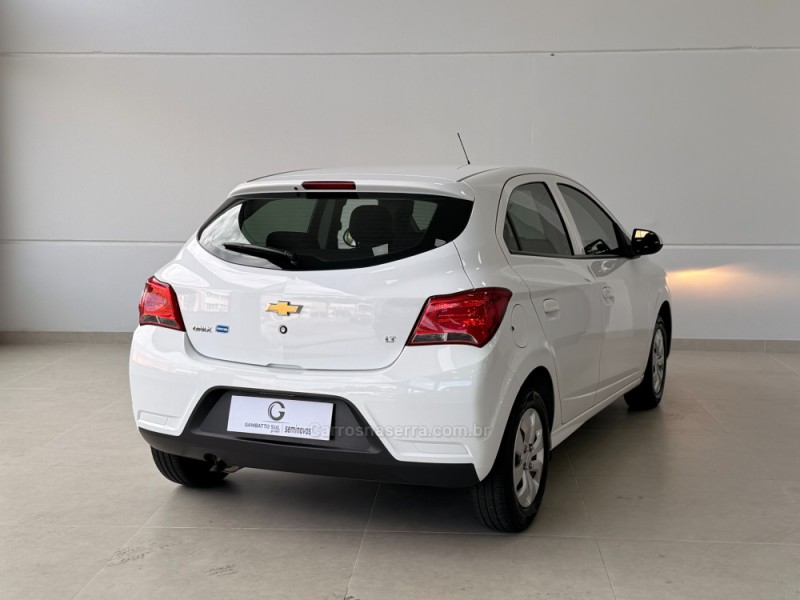 ONIX 1.0 LT 8V FLEX 4P MANUAL - 2018 - BENTO GONçALVES