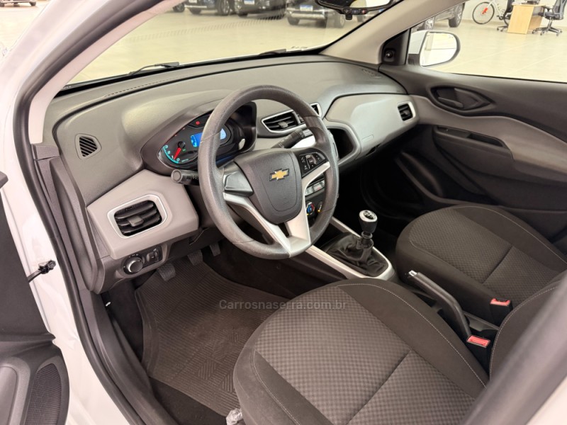 ONIX 1.0 LT 8V FLEX 4P MANUAL - 2018 - BENTO GONçALVES